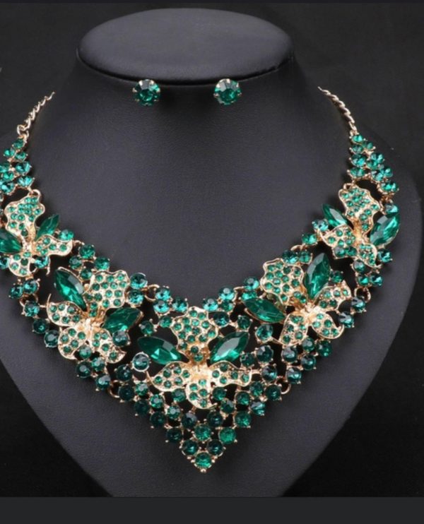 Necklace Set