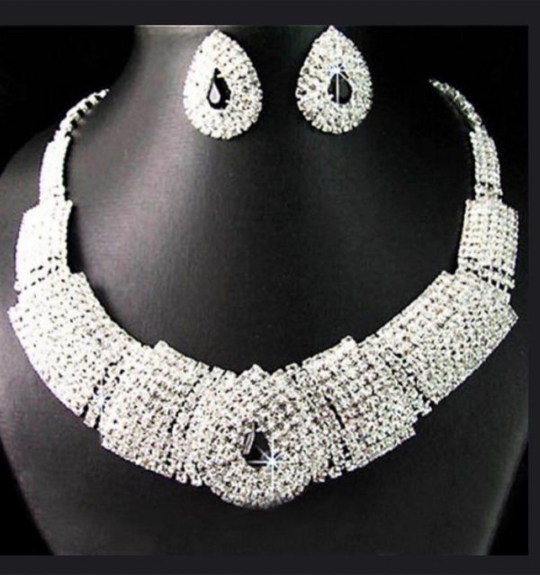 Necklace Set
