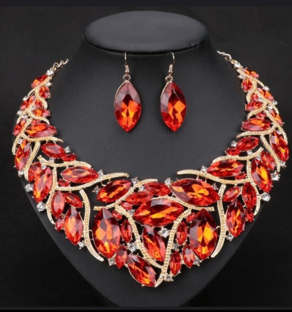 Necklace Set