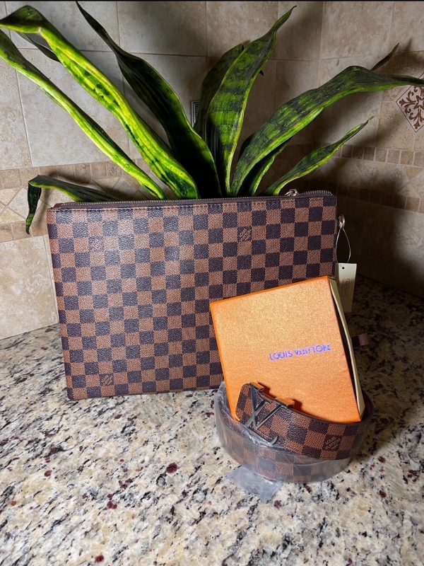 Louis Vuitton Set Color Brown